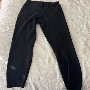 ALO Yoga 7/8 High Waist Airlift Leggings